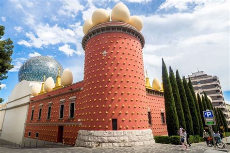 horario museo dalí figueres
